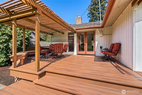 2403 Elliott Avenue NW Olympia WA 98502