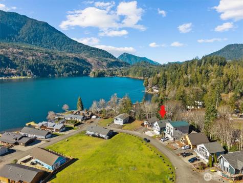 481 Maple Grove Road Port Angeles WA 98363