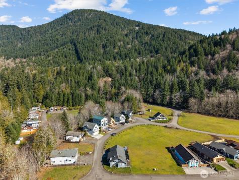 481 Maple Grove Road Port Angeles WA 98363