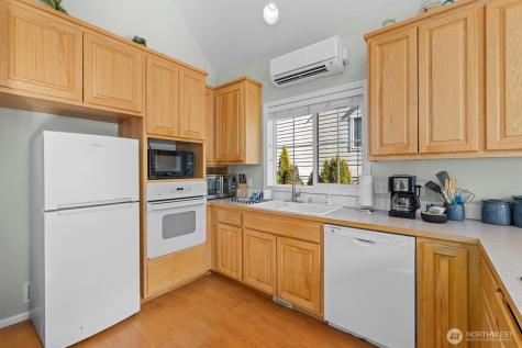 481 Maple Grove Road Port Angeles WA 98363