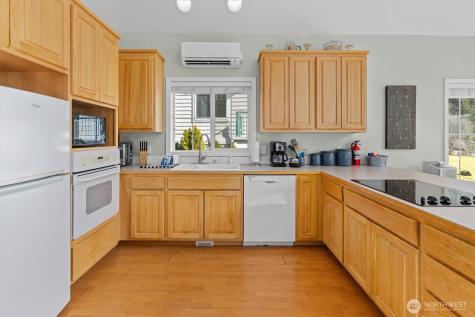 481 Maple Grove Road Port Angeles WA 98363