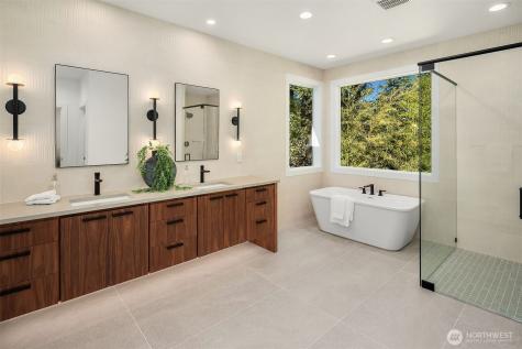 10408 NE 109th Street Kirkland WA 98033