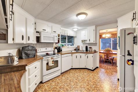 12502 123rd Street Ct E Puyallup WA 98374