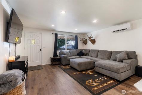 408 Cothary Street Wilkeson WA 98396