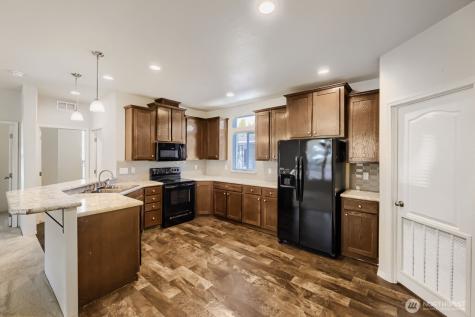7508 47th Avenue NE Marysville WA 98270
