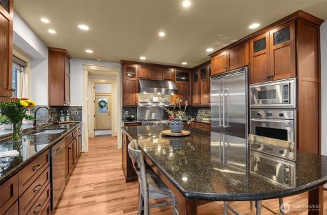 16305 SE 37th Street Bellevue WA 98008