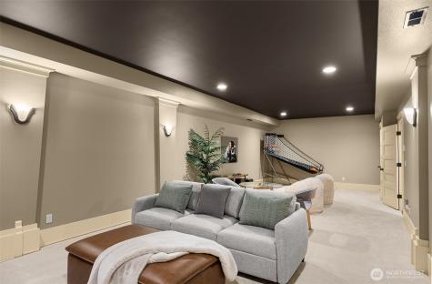 16305 SE 37th Street Bellevue WA 98008