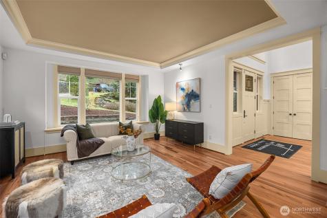 16305 SE 37th Street Bellevue WA 98008