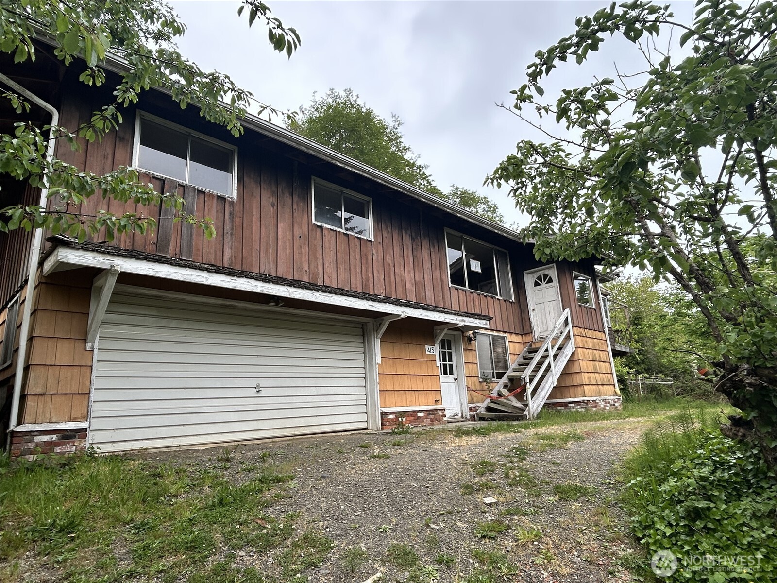 415 Adams Street Hoquiam WA 98550