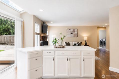 902 52nd Street SE Auburn WA 98092