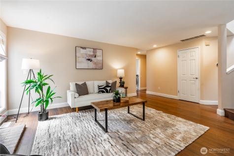 902 52nd Street SE Auburn WA 98092
