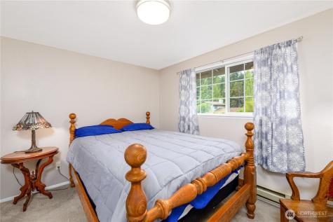 2126 Clipper Cove Port Angeles WA 98362