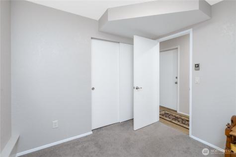 2126 Clipper Cove Port Angeles WA 98362