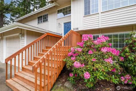 2126 Clipper Cove Port Angeles WA 98362