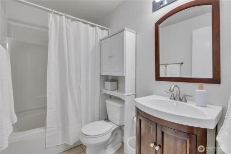 131 S 324th Place Federal Way WA 98003