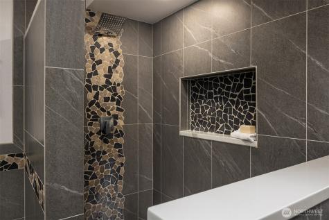 9360 SE 68th Mercer Island WA 98040