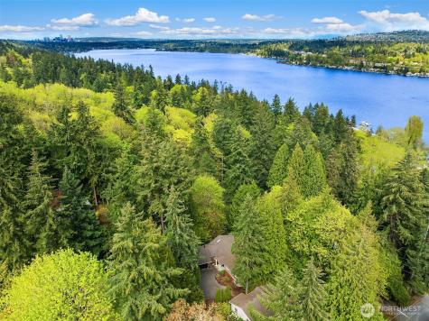 9360 SE 68th Mercer Island WA 98040