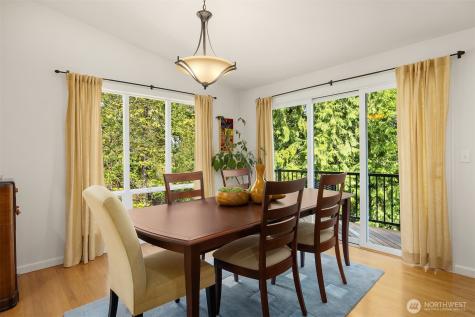 9360 SE 68th Mercer Island WA 98040