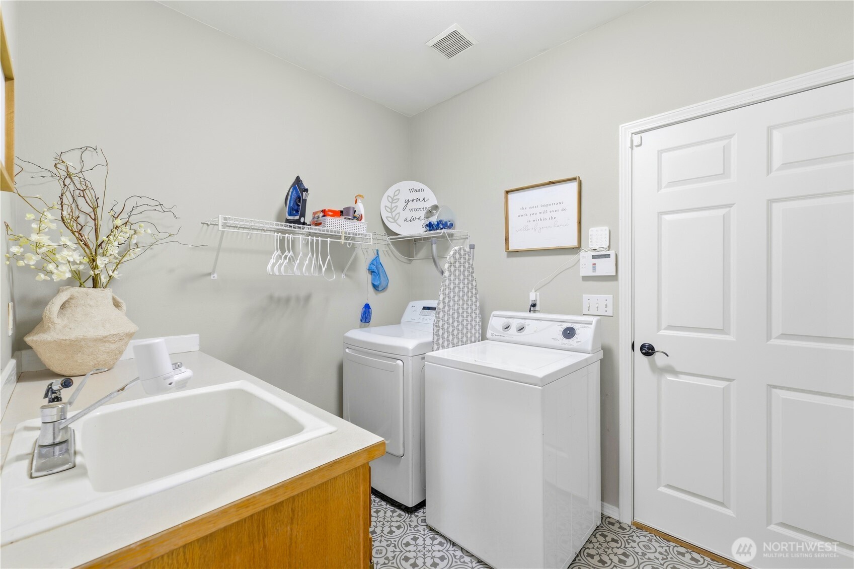 5214 77th Avenue Ct W University Place WA 98467