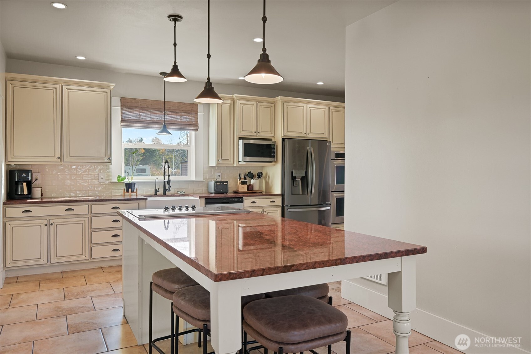 2880 Creasey Road Custer WA 98240
