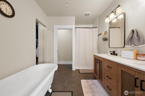 2880 Creasey Road Custer WA 98240
