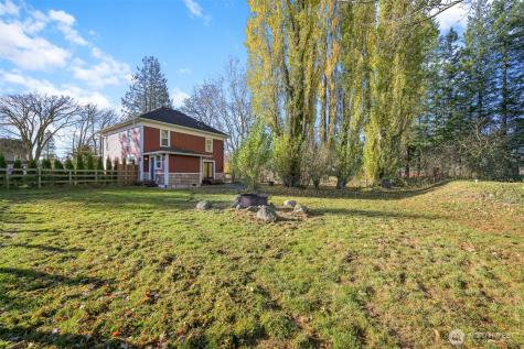 2880 Creasey Road Custer WA 98240