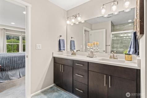 5788 160th Avenue E Sumner WA 98390