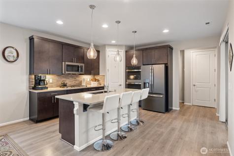 5788 160th Avenue E Sumner WA 98390