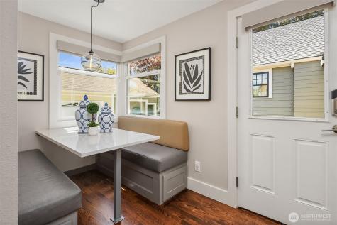 549 N 77th Street Seattle WA 98103