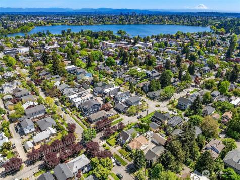 549 N 77th Street Seattle WA 98103