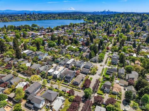 549 N 77th Street Seattle WA 98103