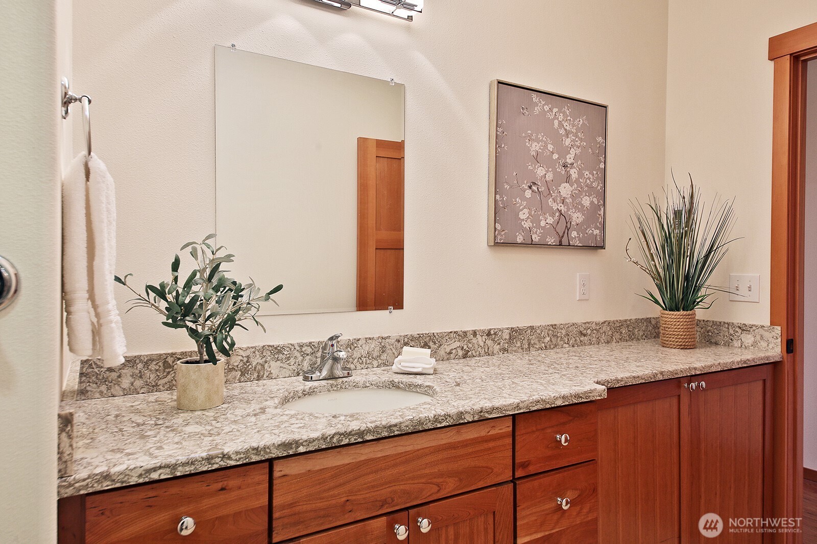 259 Laurel Loop Langley WA 98260