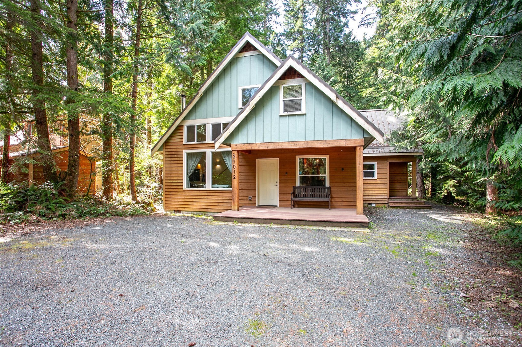 21012 Pinnacle Road Glacier WA 98244