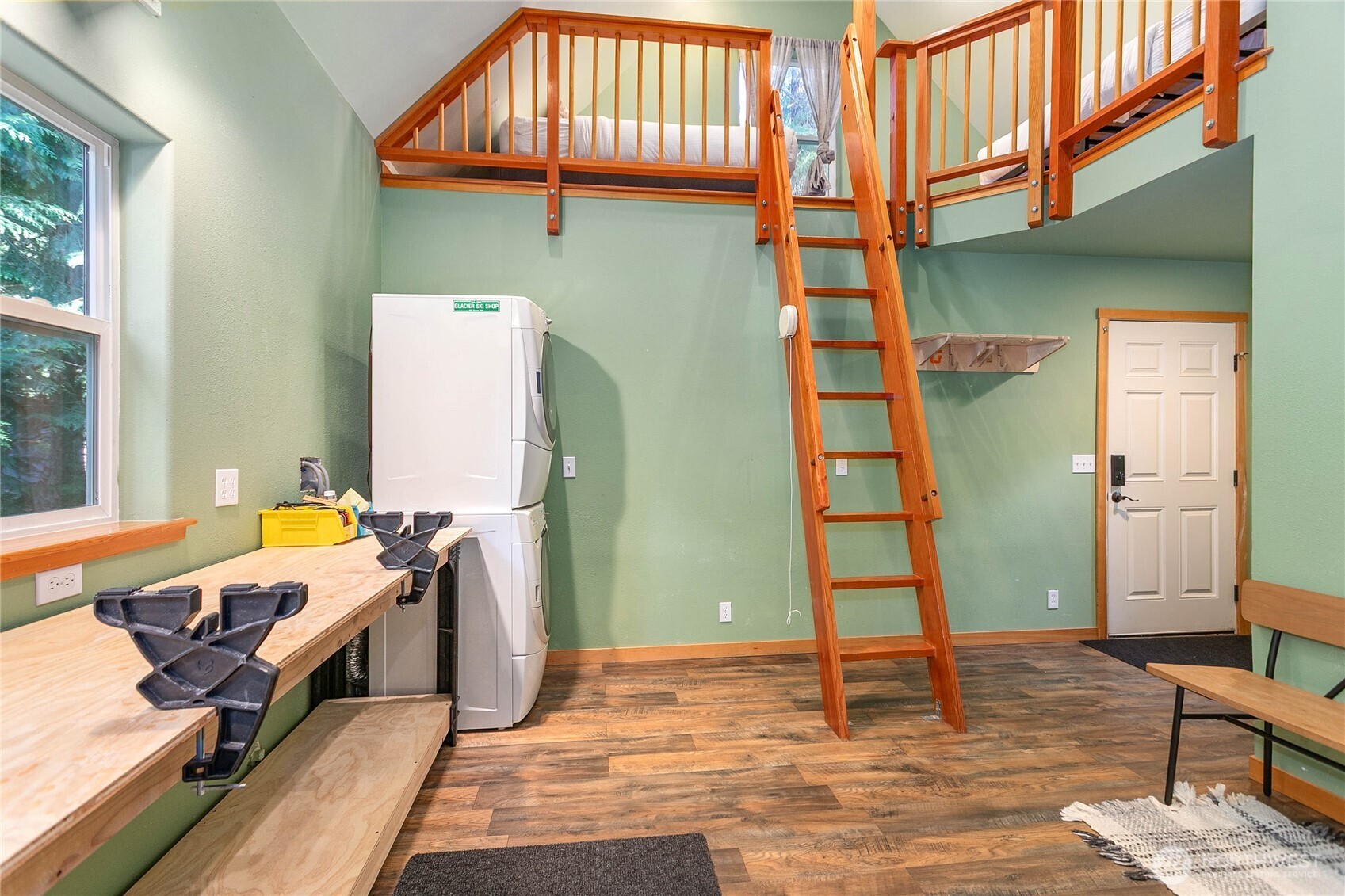 21012 Pinnacle Road Glacier WA 98244