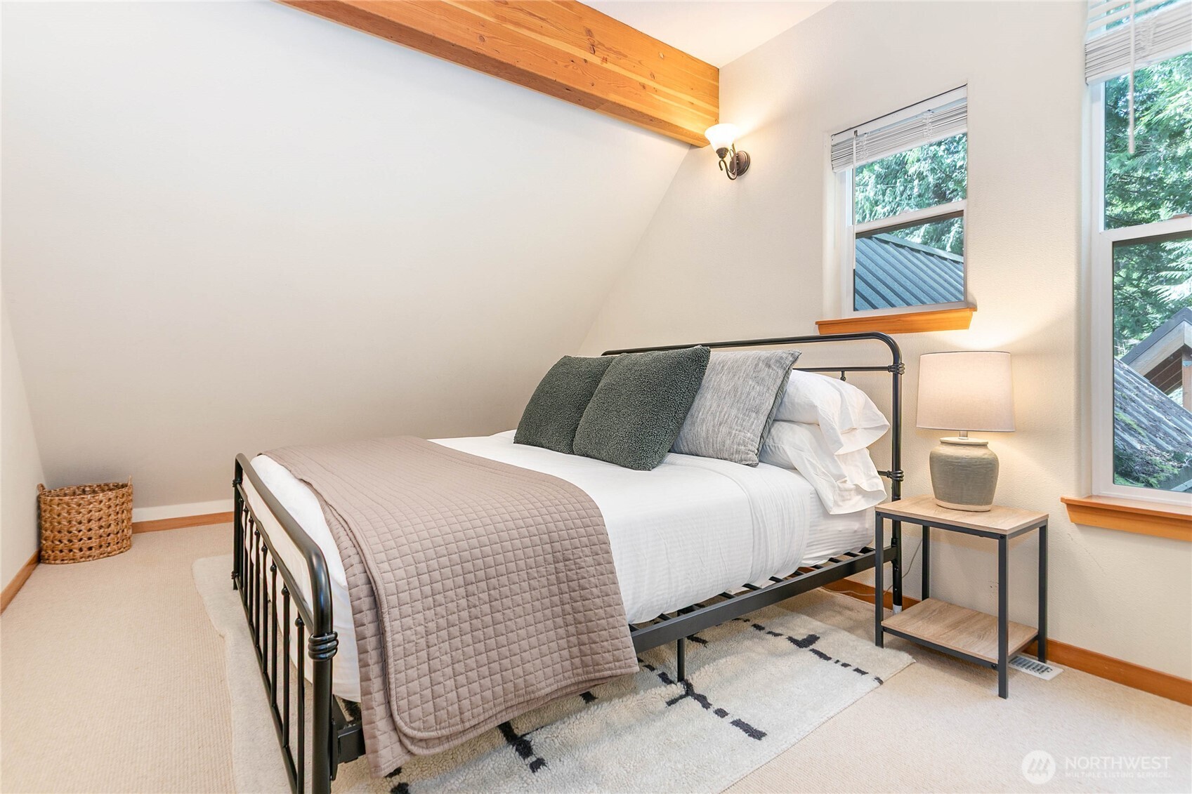 21012 Pinnacle Road Glacier WA 98244
