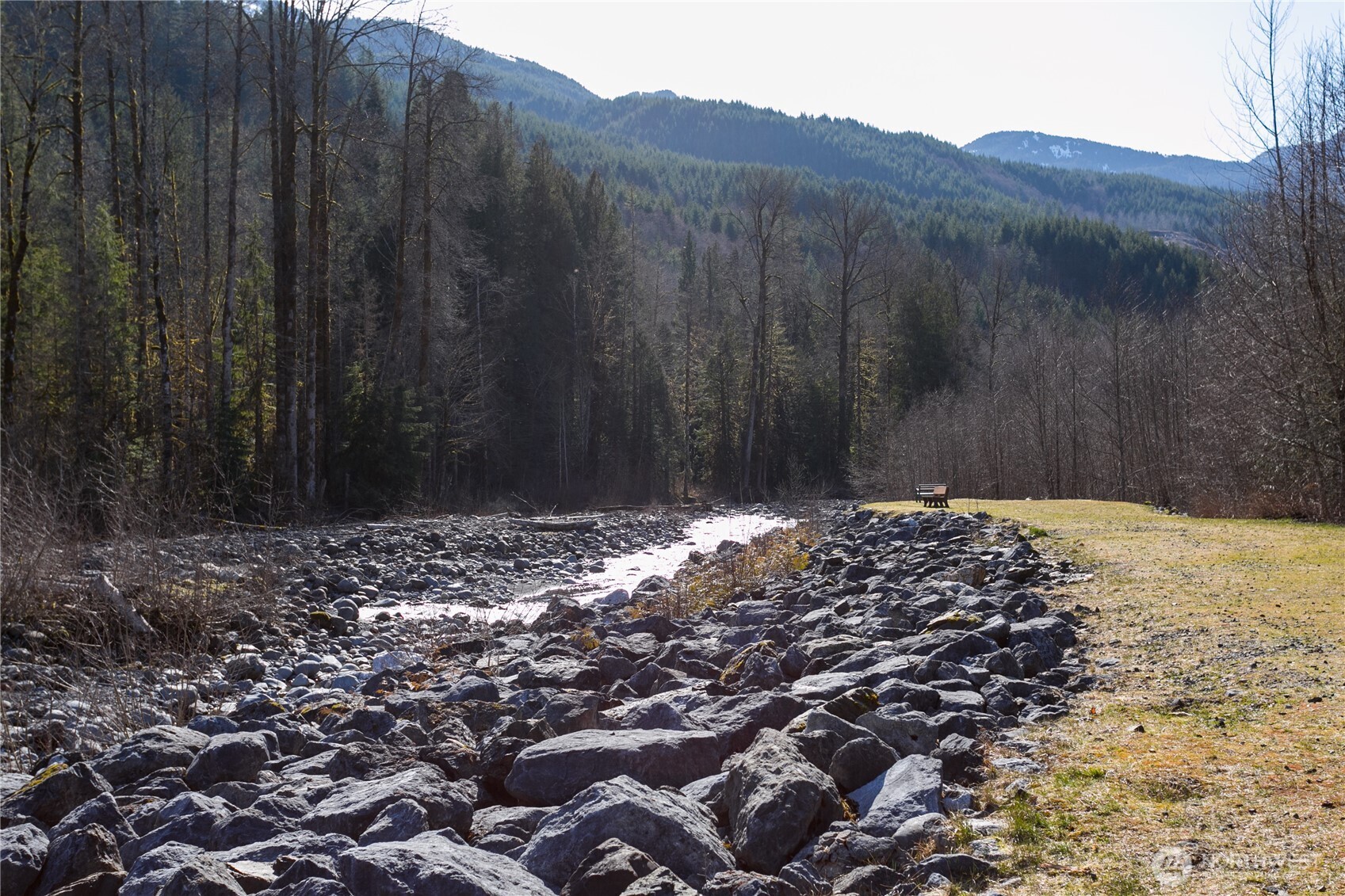 21012 Pinnacle Road Glacier WA 98244