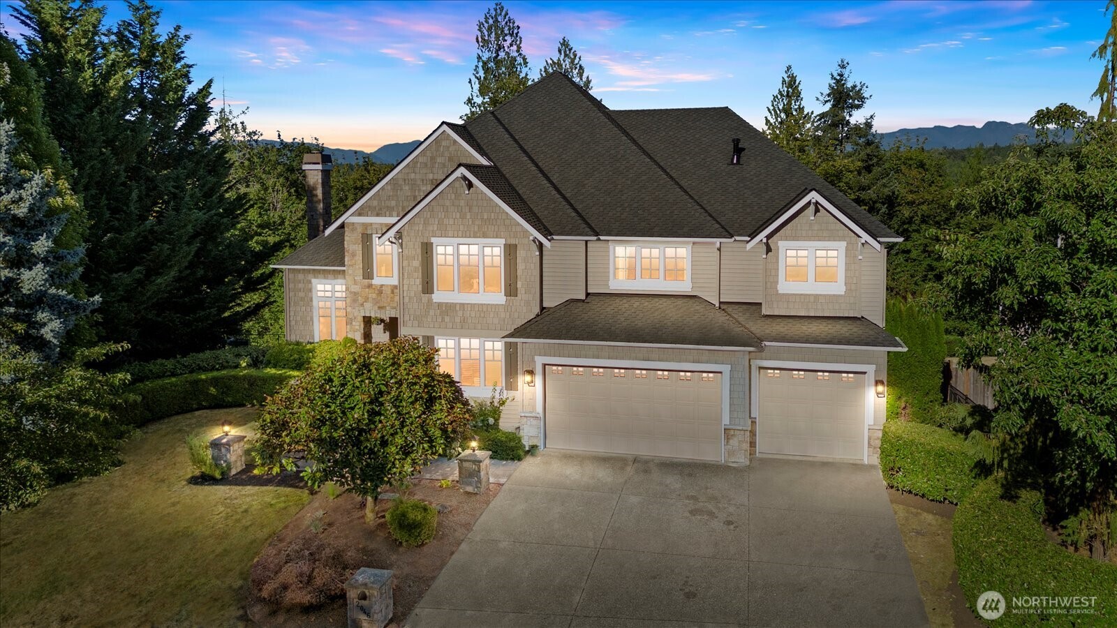 2046 277th Avenue SE Sammamish WA 98075