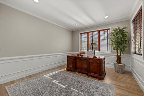 2046 277th Avenue SE Sammamish WA 98075