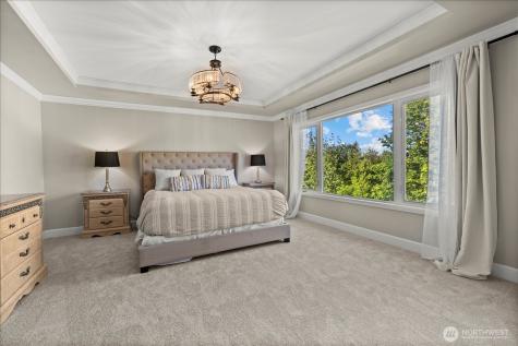 2046 277th Avenue SE Sammamish WA 98075