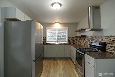 1523 S Mason Avenue Tacoma WA 98405