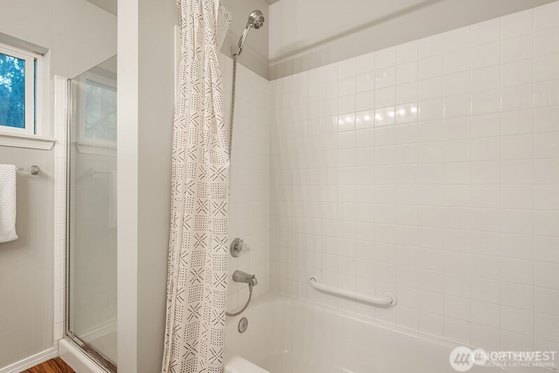 9403 176 Place NE Redmond WA 98052