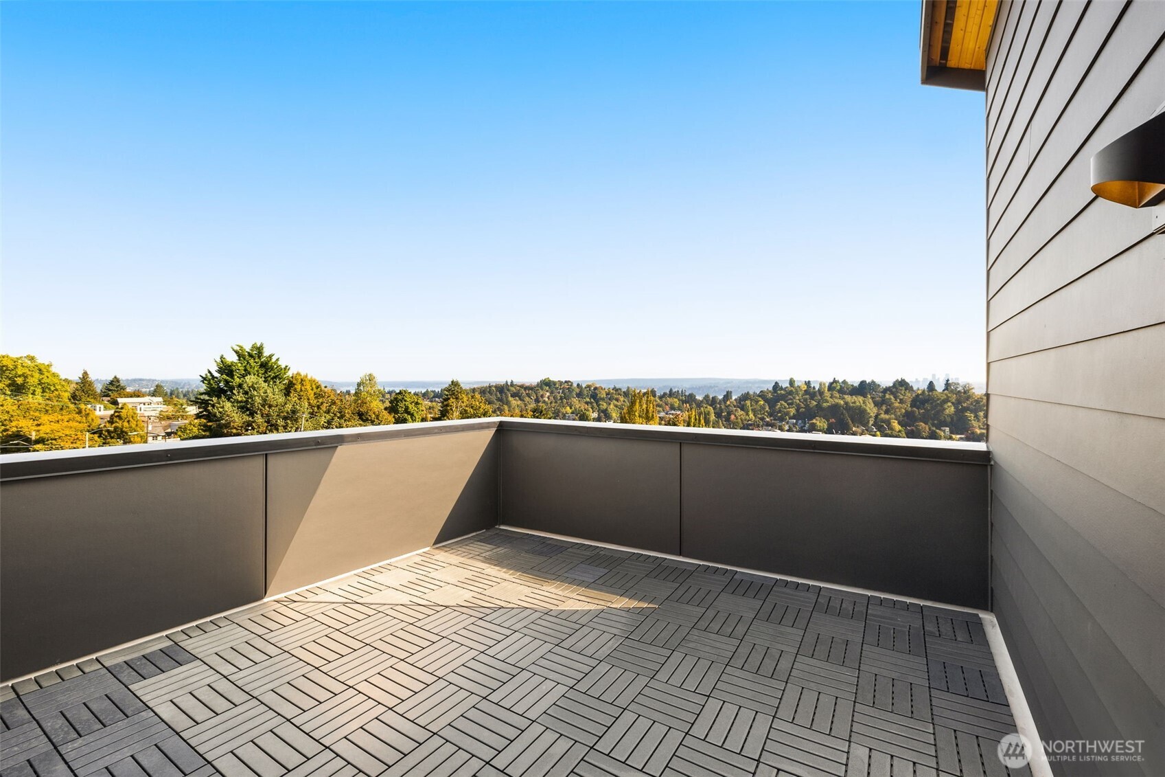 113 24th Avenue E Seattle WA 98112