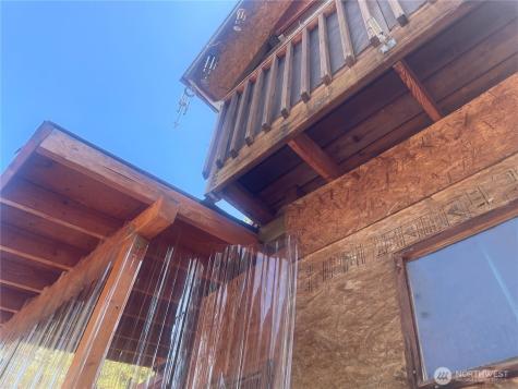 12 Caribou Road Tonasket WA 98855