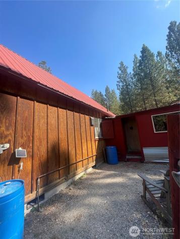 12 Caribou Road Tonasket WA 98855