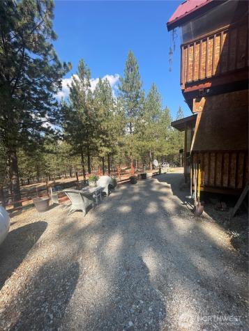 12 Caribou Road Tonasket WA 98855