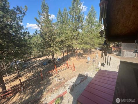 12 Caribou Road Tonasket WA 98855