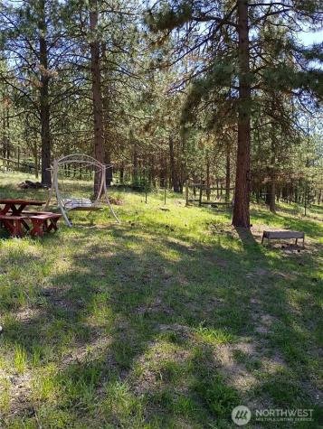 12 Caribou Road Tonasket WA 98855