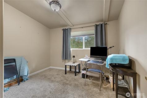 2124 Firland Drive Puyallup WA 98371