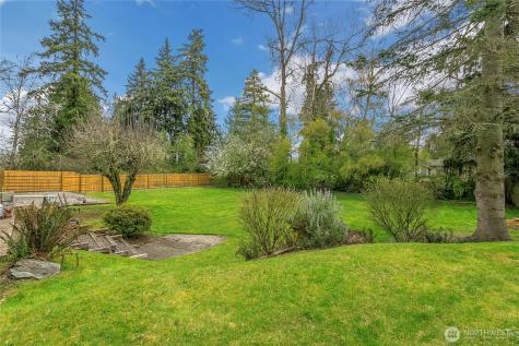 2124 Firland Drive Puyallup WA 98371