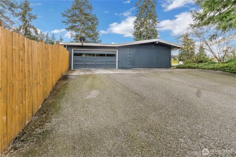 2124 Firland Drive Puyallup WA 98371